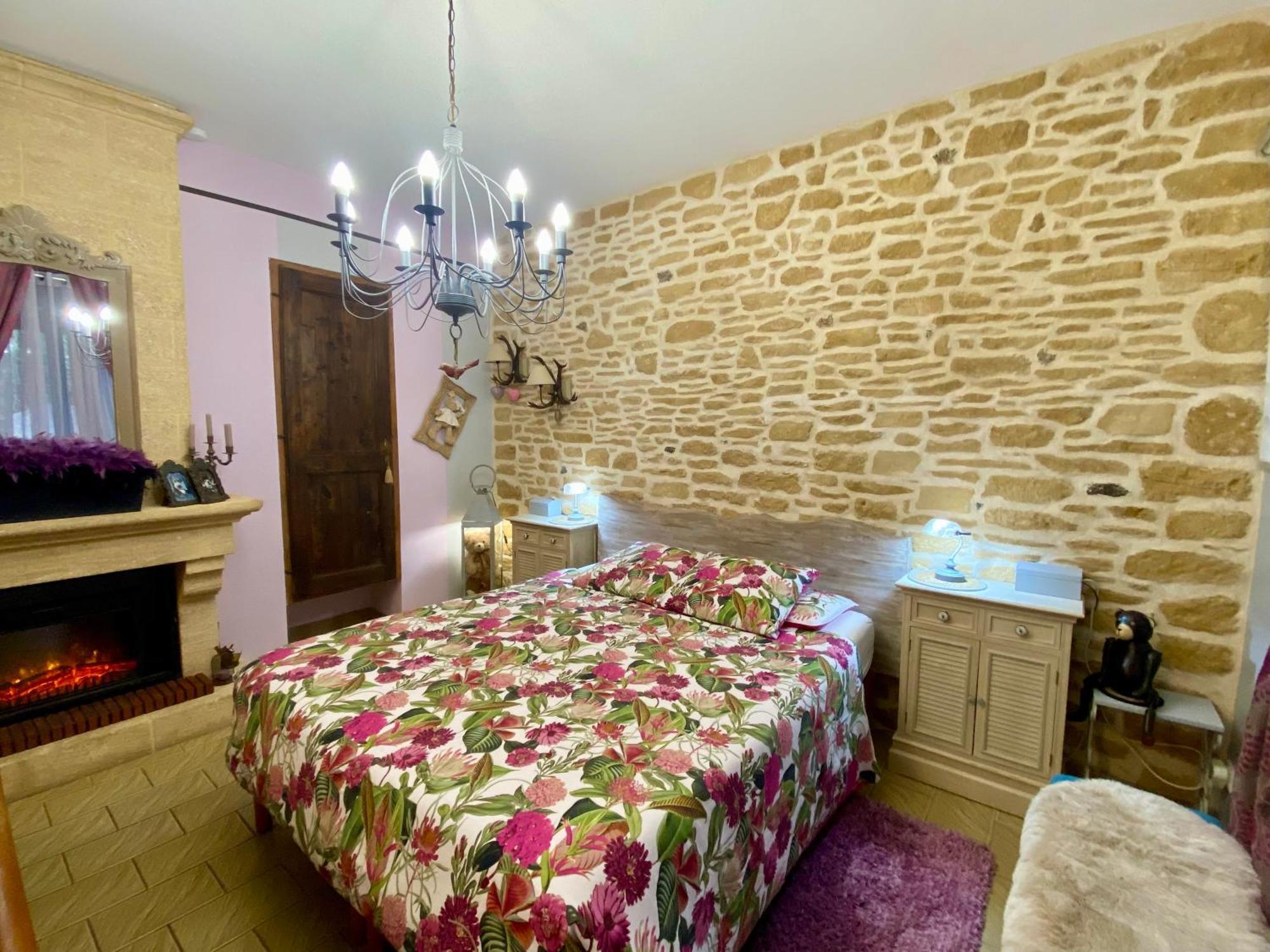 O Clair De Lune Au Coeur De Sarlat - Chambres Climatisees - Parking Prive - Piscine Chauffee - Spa Et Massages Exterior foto
