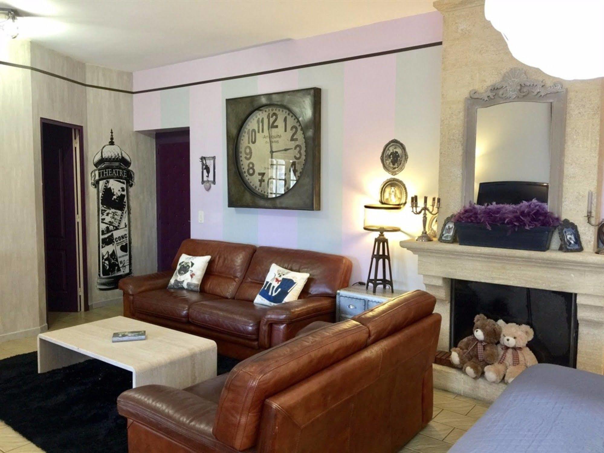 O Clair De Lune Au Coeur De Sarlat - Chambres Climatisees - Parking Prive - Piscine Chauffee - Spa Et Massages Exterior foto